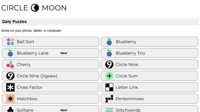 Circle Moon Puzzles official game page captured in a desktop browser